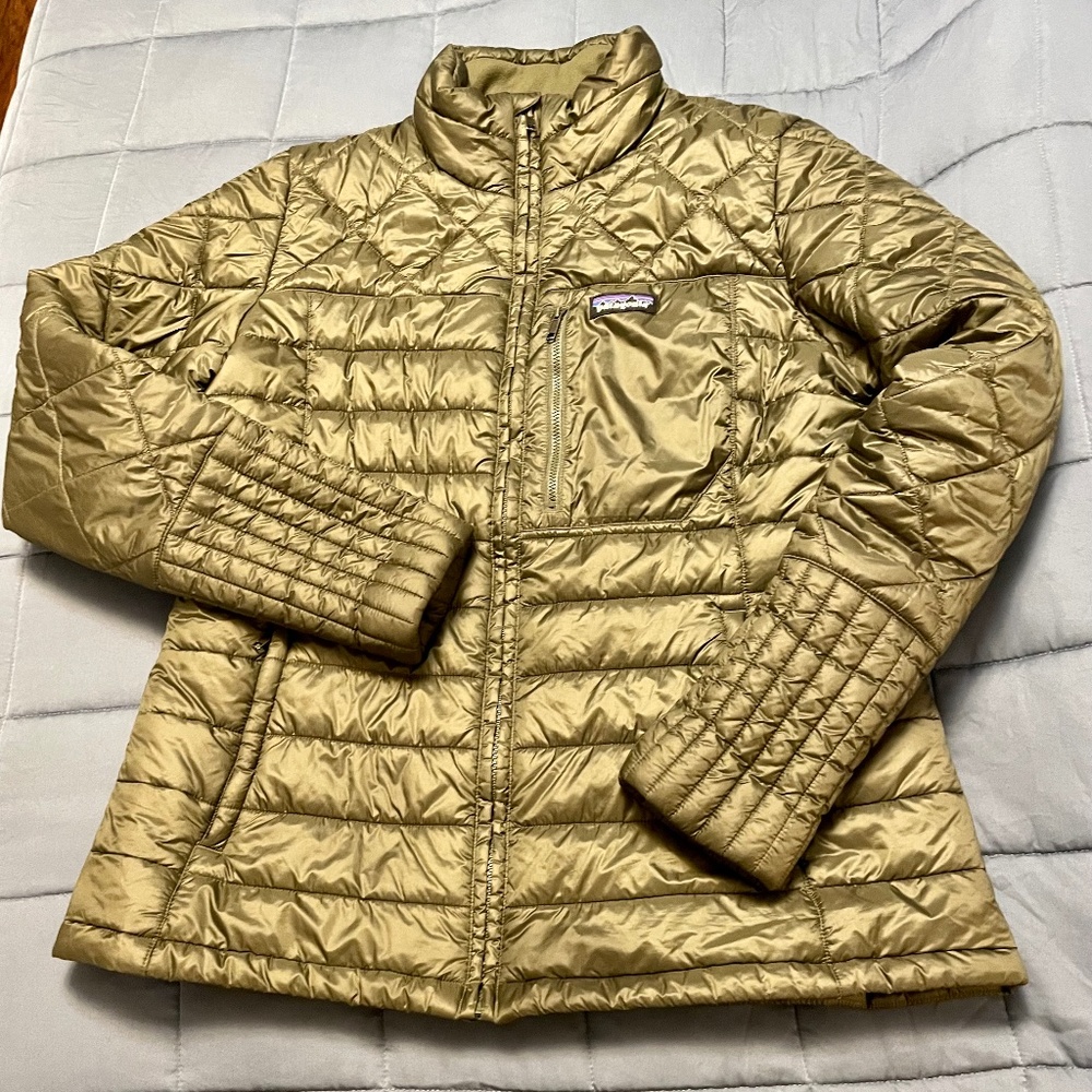 Patagonia Olive Green women's puffer size large